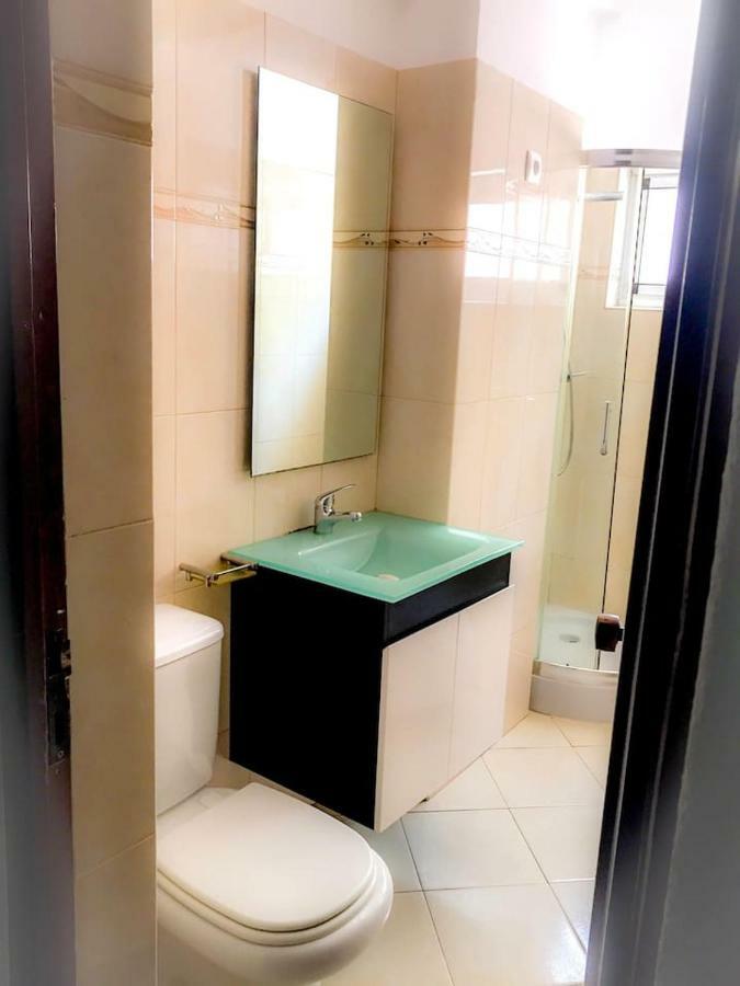 Fully Equipped 3-Bedroom Apt In Downtown ปรายา ภายนอก รูปภาพ